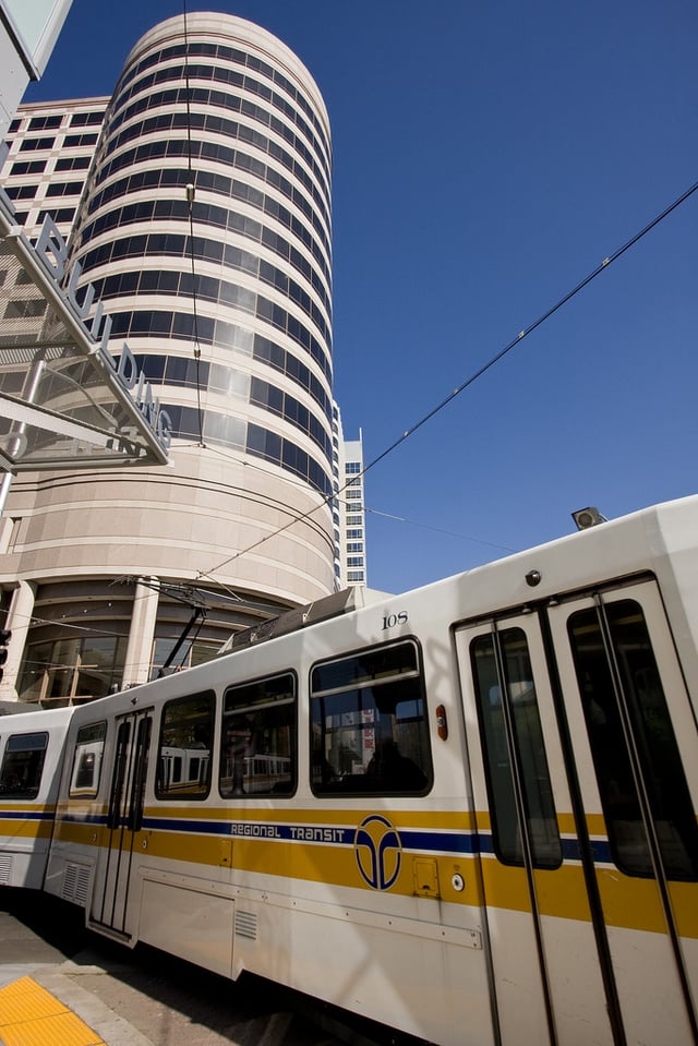 The Sacramento RT Light Rail on K Street.