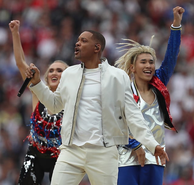 Smith performed the soccer 2018 World Cup's official song "Live It Up"