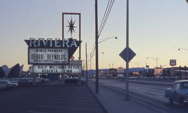 Marquee listing Reynolds's world premiere at the Riviera Hotel, Las Vegas, December 1962