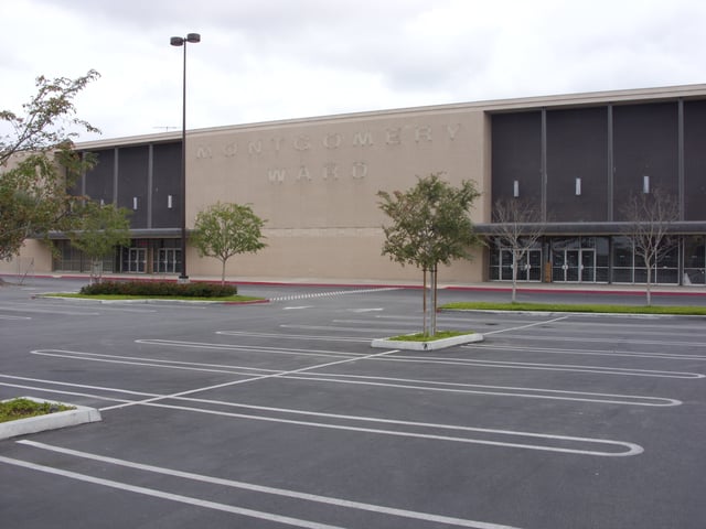 Former Montgomery Ward store, Huntington Center, Huntington Beach, CA, demolished in 2010