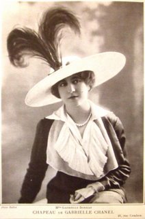 The actress Gabrielle Dorziat wearing a Chanel plumed hat (1912)