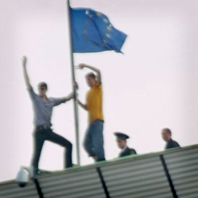 The flag of the European Union was a symbol for Moldovan anti-communists in 2009