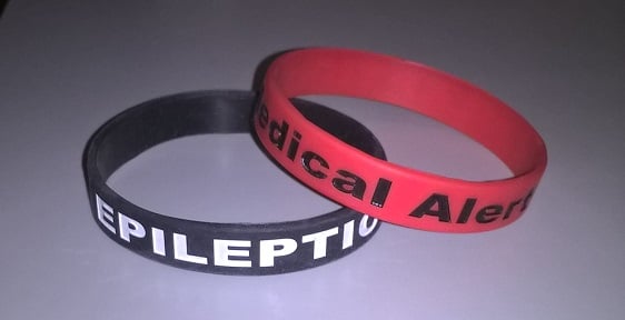 Wristbands or bracelets denoting their condition are occasionally worn by epileptics should they need medical assistance.