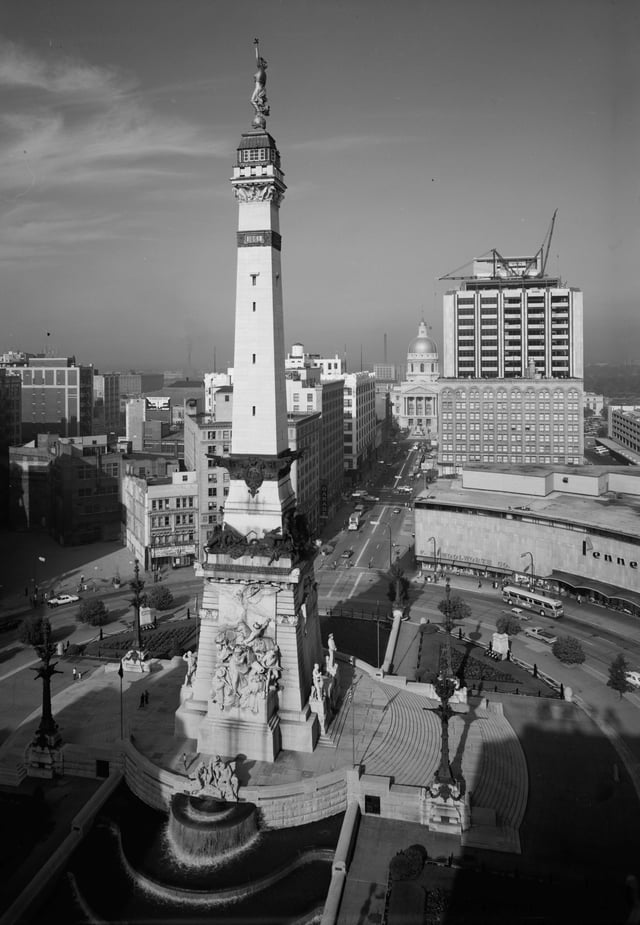 The Soldiers' and Sailors' Monument in 1970, the year Unigov was enacted.