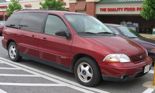 2001–2003 Ford Windstar SE Sport