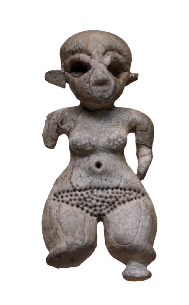 Ivory statuette of a female with dwarfism, Gerzeh culture (Naqada II), Prehistoric Egypt.