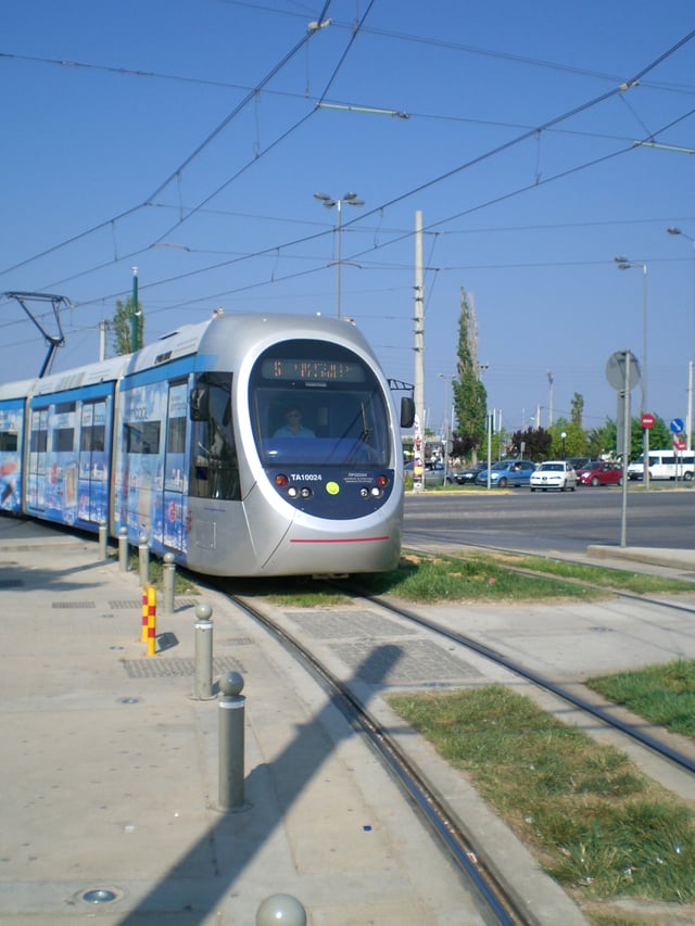 Vehicle of the Athens Tram.