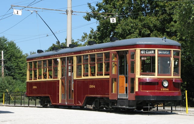 Fully restored 1920 Toronto streetcar