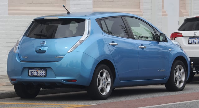 Nissan Leaf SL