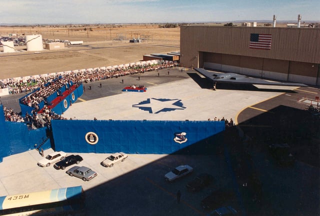 Northrop B-2A roll-out ceremony on Nov. 22, 1988 at USAF Plant 42, Palmdale, California.