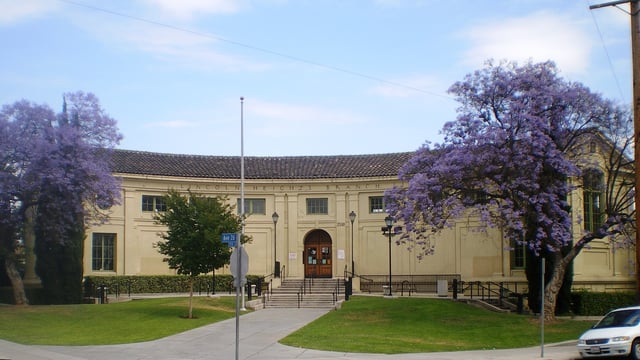 Lincoln Heights Branch Library