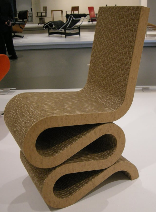 Wiggle side chair