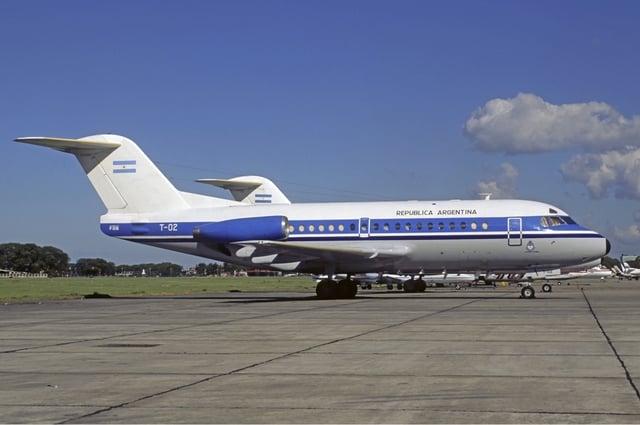 Fokker F28 Tango 02.