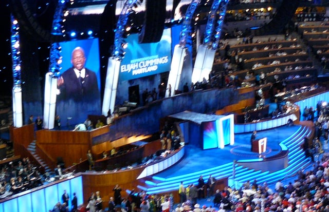 Cummings speaking at the 2008 Democratic National Convention