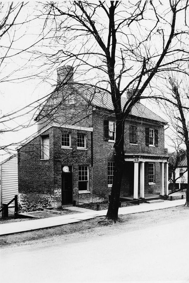 William and Sarah Nettle House, Waterford, Loudoun County
