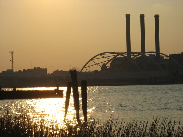 Early construction on the Iway 195 relocation project from across the Narragansett Bay