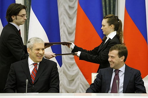 Boris Tadić and Dmitry Medvedev sealed the deal regarding the construction of a South Stream gas pipeline in December 2008