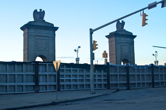 Temporary flood walls on Market Street in Wilkes-Barre (September 2011)