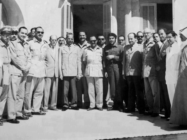 Guevara visiting the Gaza Strip in 1959