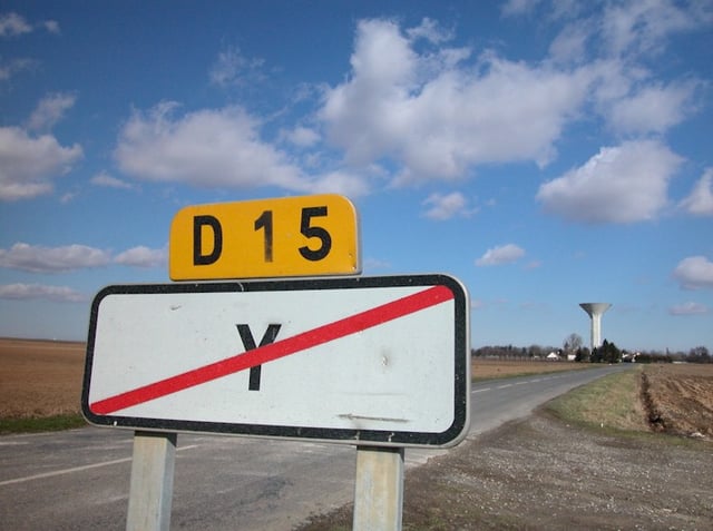 Road sign marking the end of the village of Y in the Somme department of Picardy