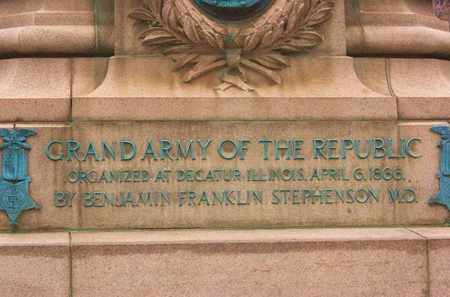 Monument in honor of the Grand Army of the Republic, organized after the war