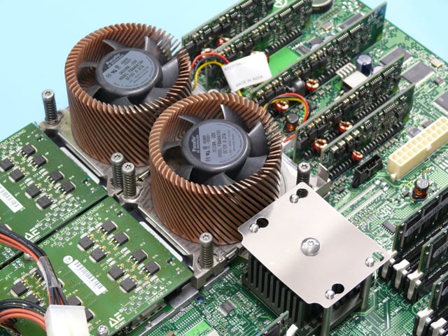 HP zx6000 system board with dual Itanium 2 processors
