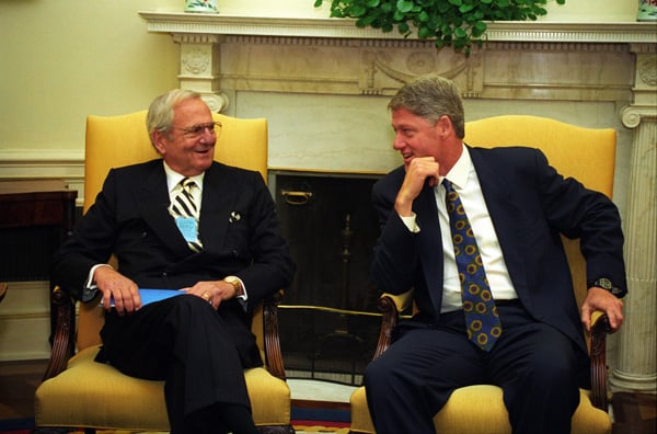 Iacocca meets with President Bill Clinton on September 23, 1993.