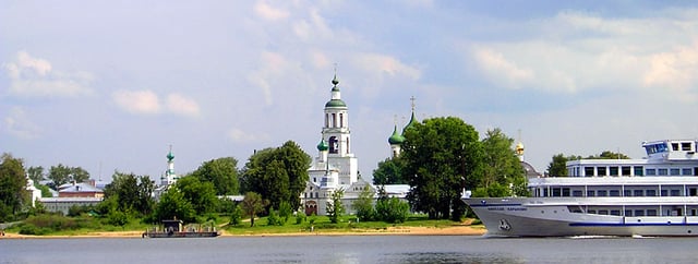 Many Orthodox shrines and monasteries lie along the banks of the Volga.