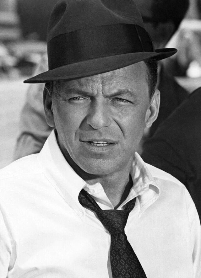 Sinatra as Tony Rome
