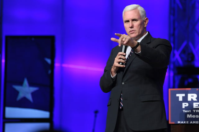 Pence addressing supporters at a Living Word Bible Church service, September 2016
