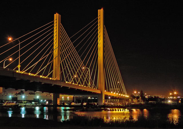 East 21st Street Bridge, 2006