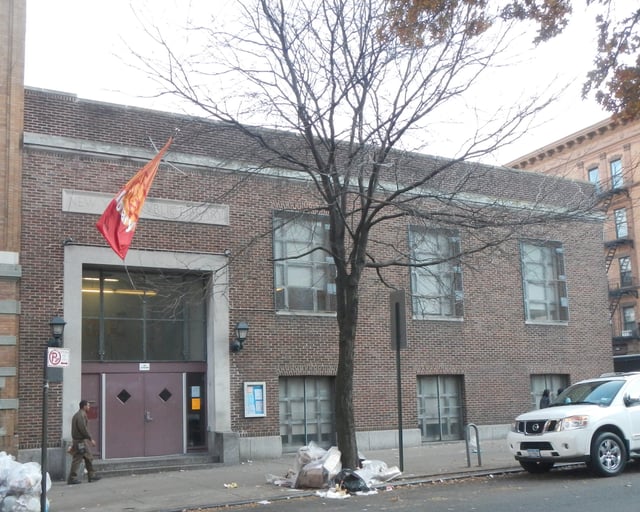 New York Public Library, Melrose branch