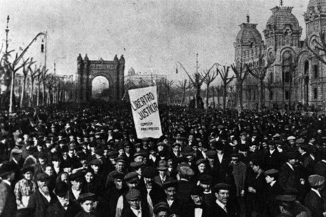 Demonstration after the Tragic Week, 1909