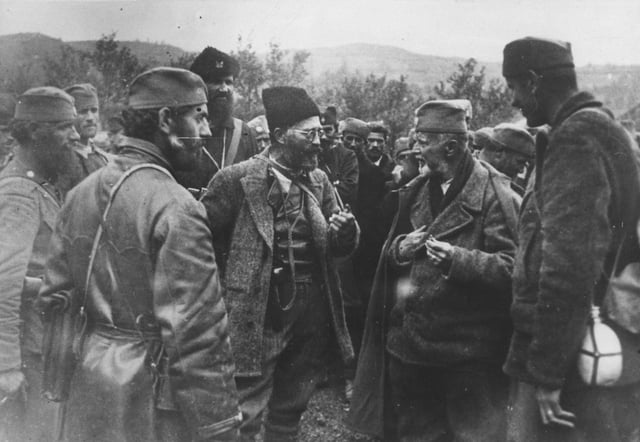 Mihailović confers with his men