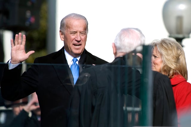 Biden is sworn into office by Associate Justice John Paul Stevens, January 20, 2009