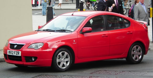 2008–2013 Proton GEN•2 in Trafalgar Square, London. The U.K. is the only market to receive the unique dual-fuel GEN•2 ecoLogic.