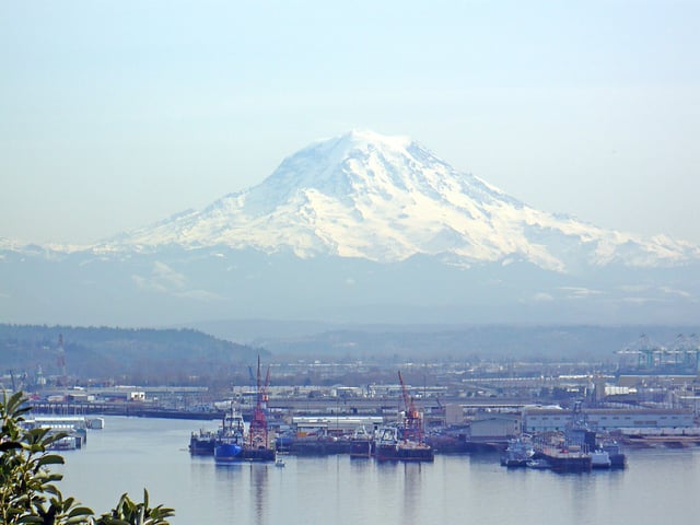 View of Mount Rainier and the Port of Tacoma from Brown's Point, 2009