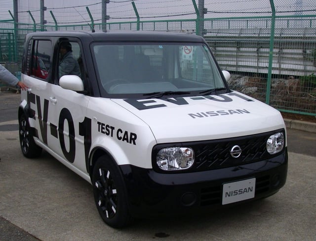 The Nissan Cube-derived EV-01 test car was Nissan's first prototype with the all-electric drive train later used in the Leaf.