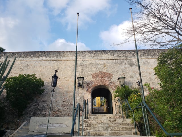 Fort Nassau entrance.