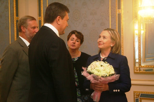 U.S. Secretary of State Hillary Clinton is greeted by Yanukovych in Kyiv, Ukraine, 2 July 2010