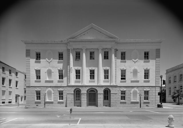 Hoban's Charleston County Courthouse, Charleston, South Carolina, 1790–92, was admired by Washington.