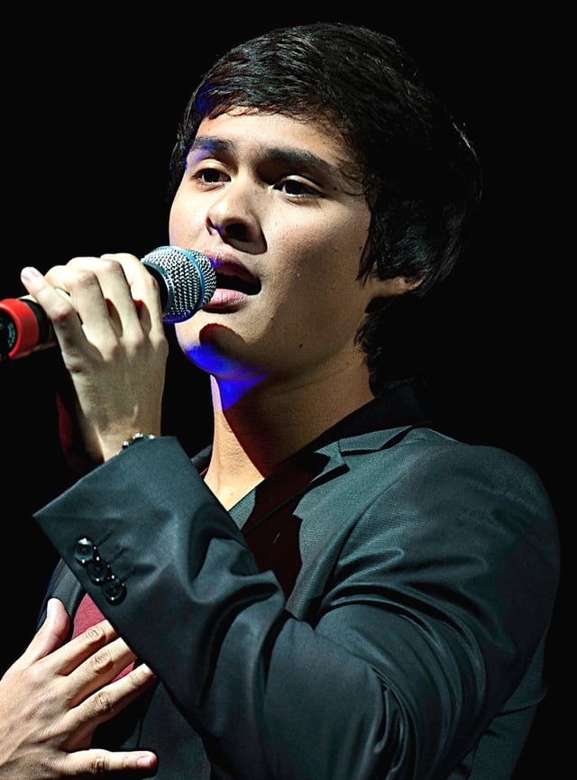 Matteo Guidicelli portrays Giancarlo de Luca