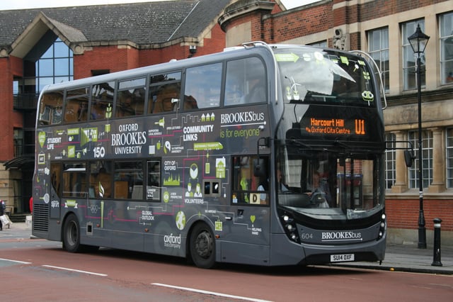Oxford Bus Company flywheel energy storage bus on a BrookesBus service