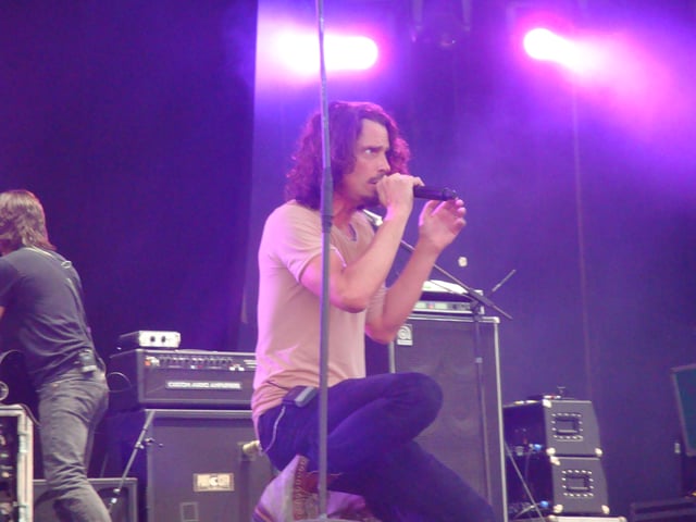 Cornell performing in Lisbon in 2009 at the Optimus Alive!09