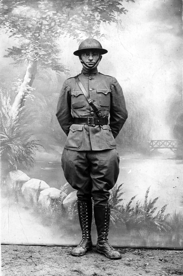 Truman in uniform, c. 1918