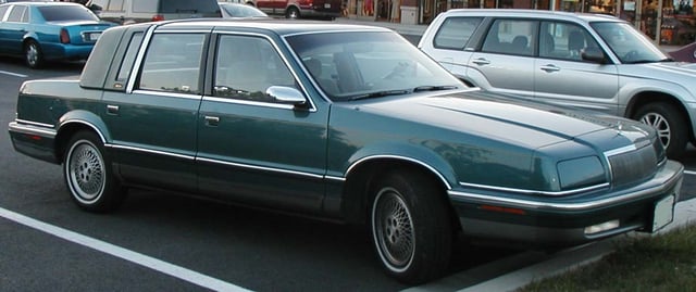 1992–1993 Chrysler New Yorker Fifth Avenue