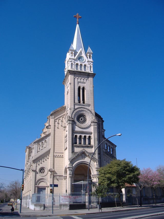 Parroquia del Perpetuo Socorro, a church at Lisandro de la Torre district