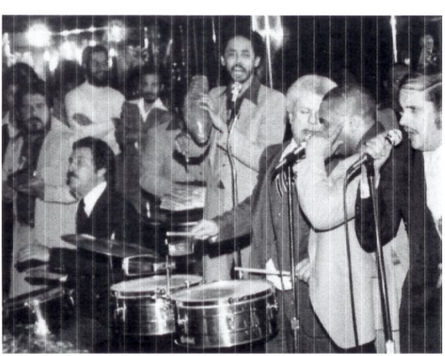 Roger Dawson with Tito Puente at the Corso Club, New York City, 1976