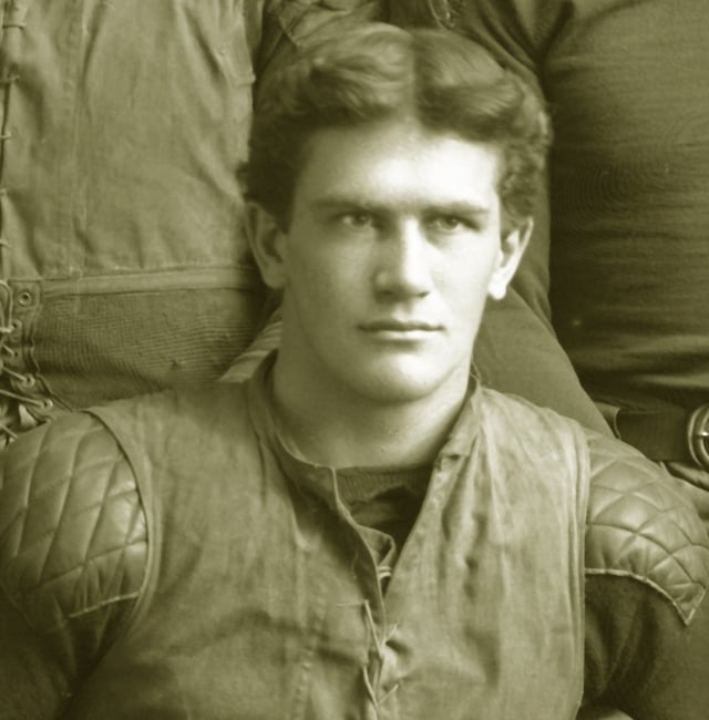 Former Michigan player Frank Longman led a band of "fighting Irishmen" to victory over the Wolverines in 1909.