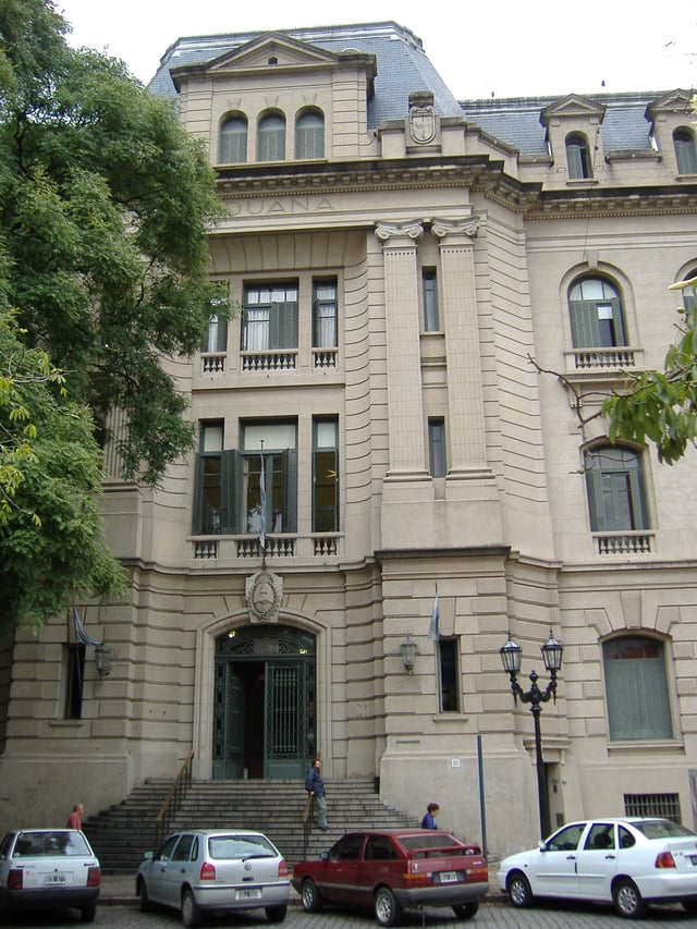 Rosario's old Customs Office, on Belgrano Avenue